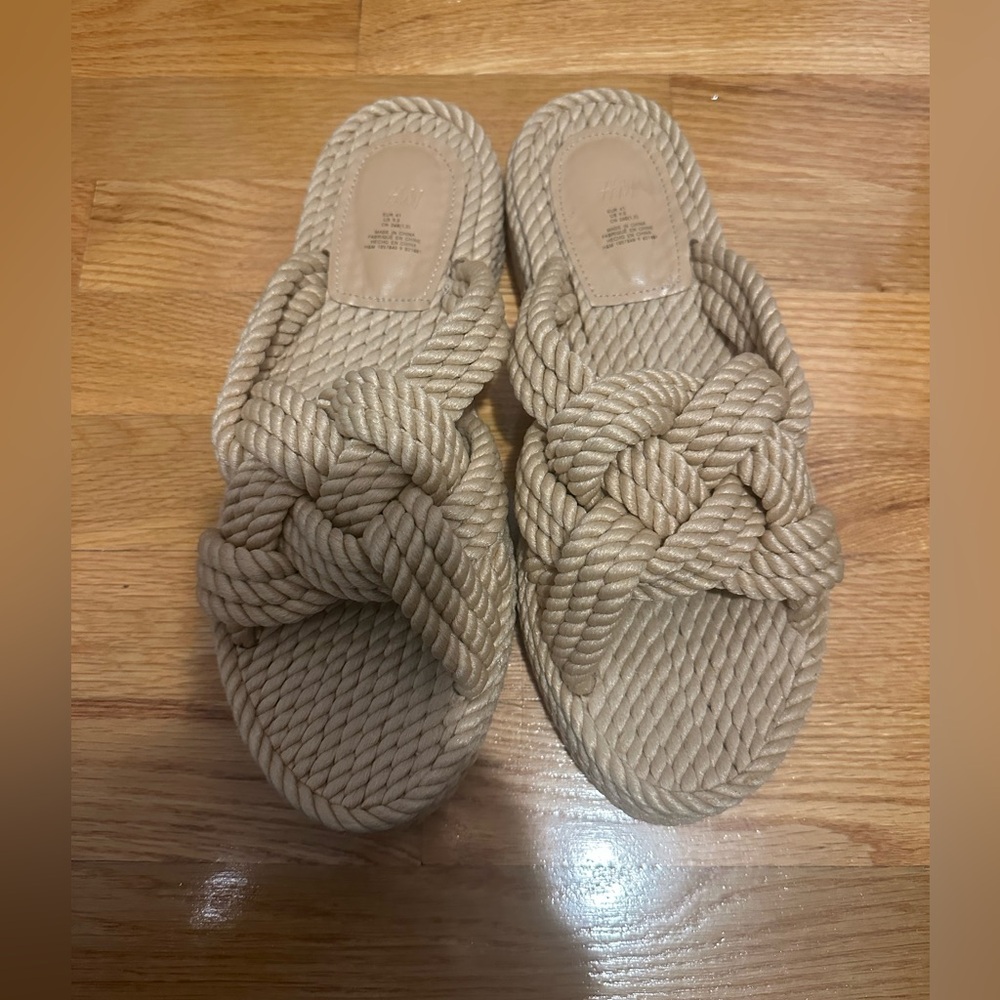 H&M Beige Braided Rope Sandals